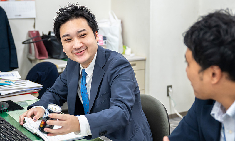 先輩社員インタビュー