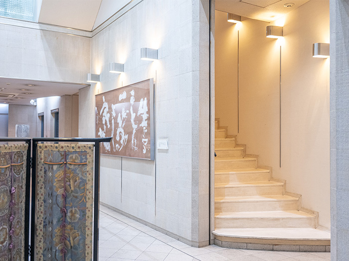 ウライ株式会社 ビル、エントランス