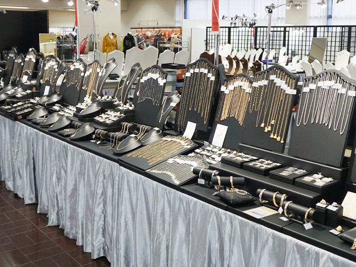 ウライ株式会社 商品展示スペース